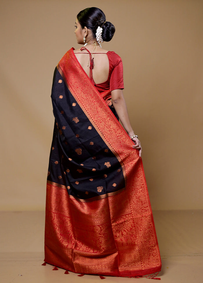 Black Dupion Silk Saree With Blouse Piece