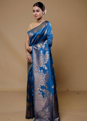 Blue Dupion Silk Saree With Blouse Piece