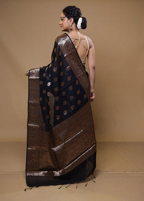 Black Kora Silk Saree With Blouse Piece