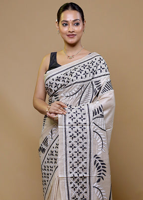 Cream Handloom Kantha Stitch Pure Silk Saree With Blouse Piece