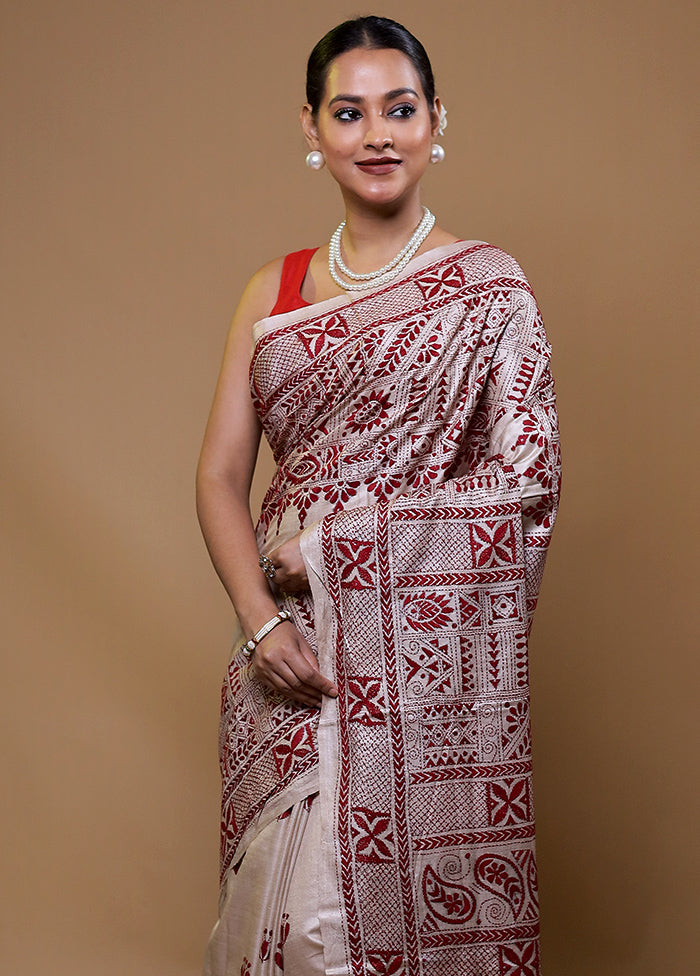 Cream Handloom Kantha Stitch Pure Silk Saree With Blouse Piece