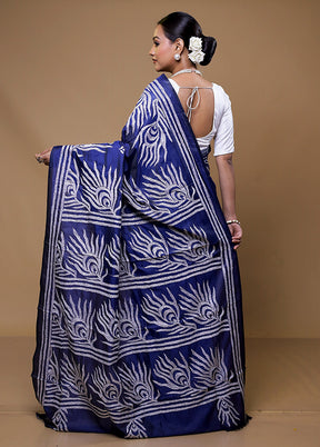 Blue Kantha Stitch Silk Saree With Blouse Piece