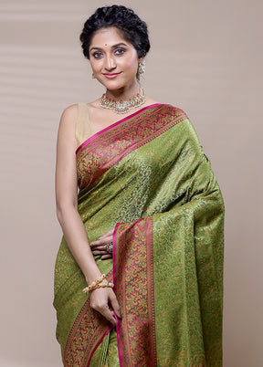 Green Jamewar Silk Saree With Blouse Piece