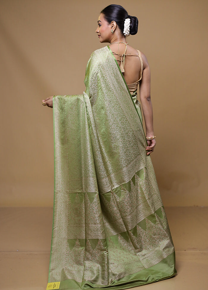 Green Jamewar Silk Saree With Blouse Piece