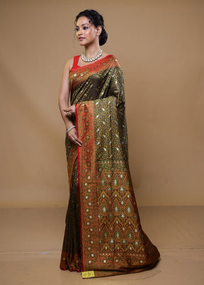 Green Tanchoi Silk Saree With Blouse Piece