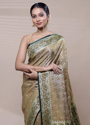 Green Tanchoi Silk Saree With Blouse Piece