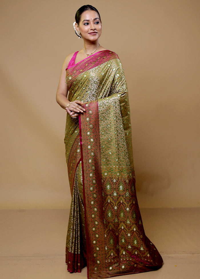 Green Tanchoi Silk Saree With Blouse Piece