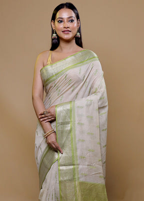 White Tussar Silk Saree With Blouse Piece