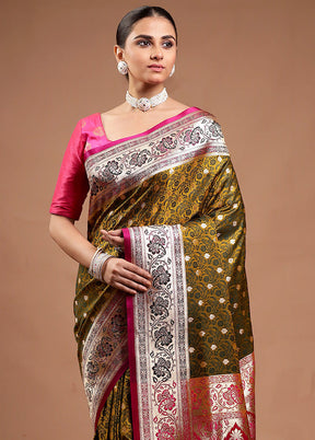 Green Tanchoi Silk Saree With Blouse Piece