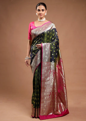 Green Tanchoi Silk Saree With Blouse Piece