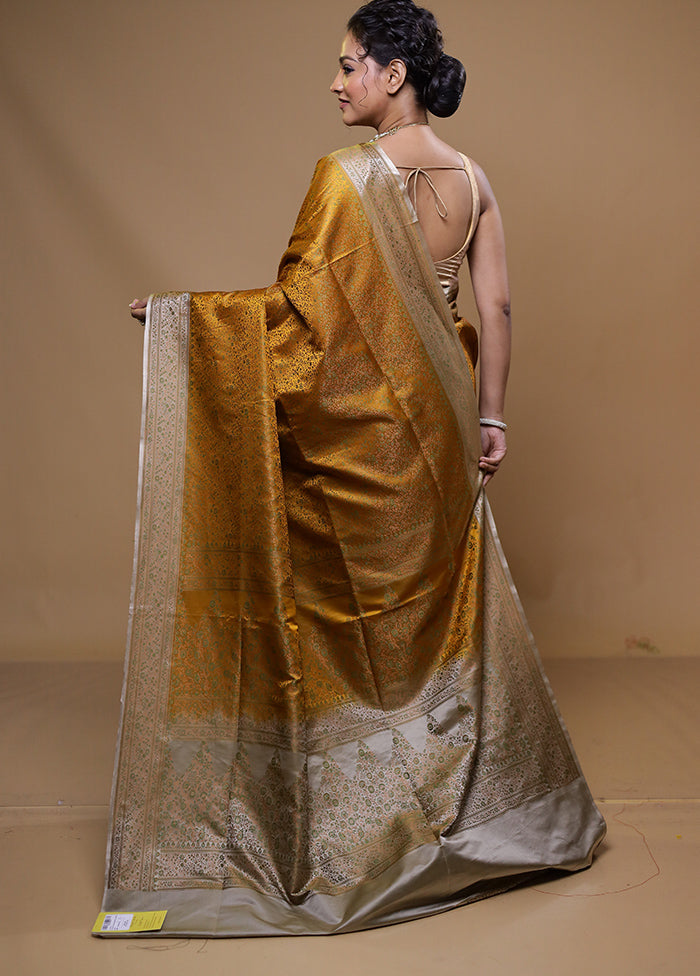 Yellow Jamewar Silk Saree With Blouse Piece