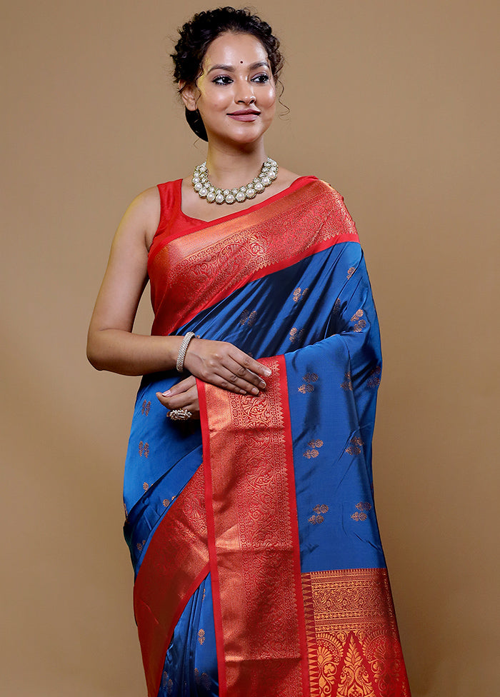 Blue Kanjivaram Silk Saree With Blouse Piece