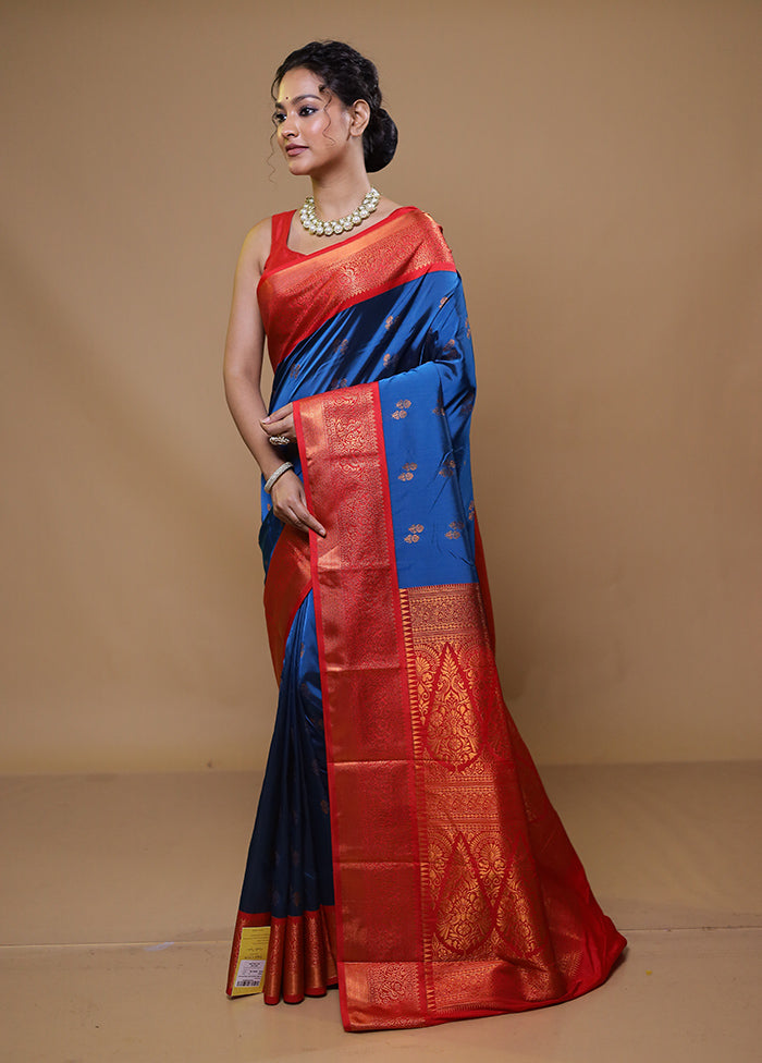 Blue Kanjivaram Silk Saree With Blouse Piece