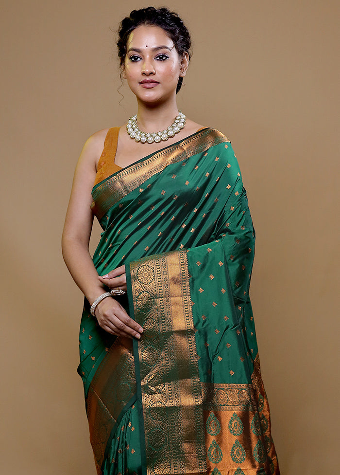 Green Kanjivaram Silk Saree With Blouse Piece