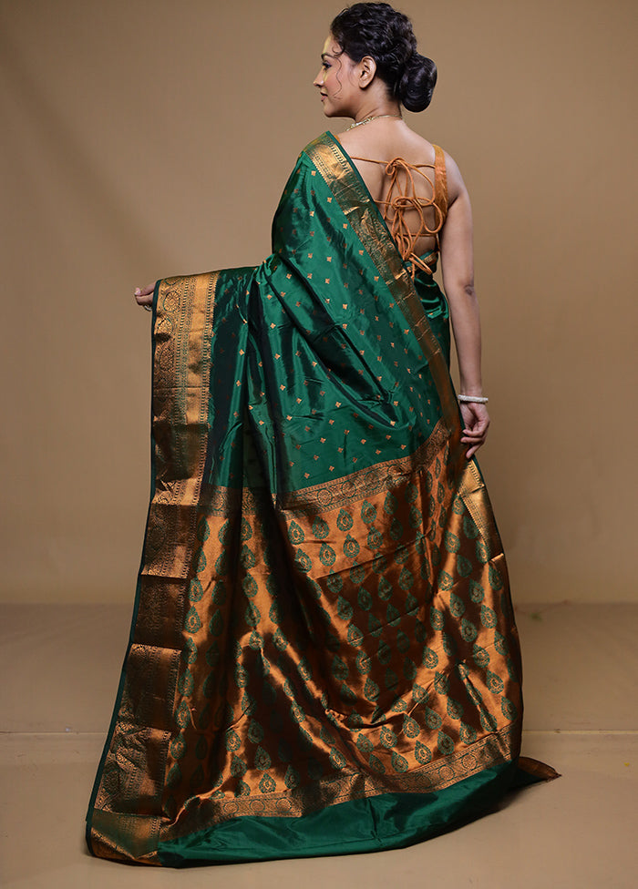 Green Kanjivaram Silk Saree With Blouse Piece