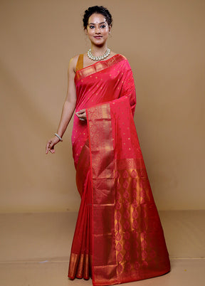 Red Kanjivaram Silk Saree With Blouse Piece