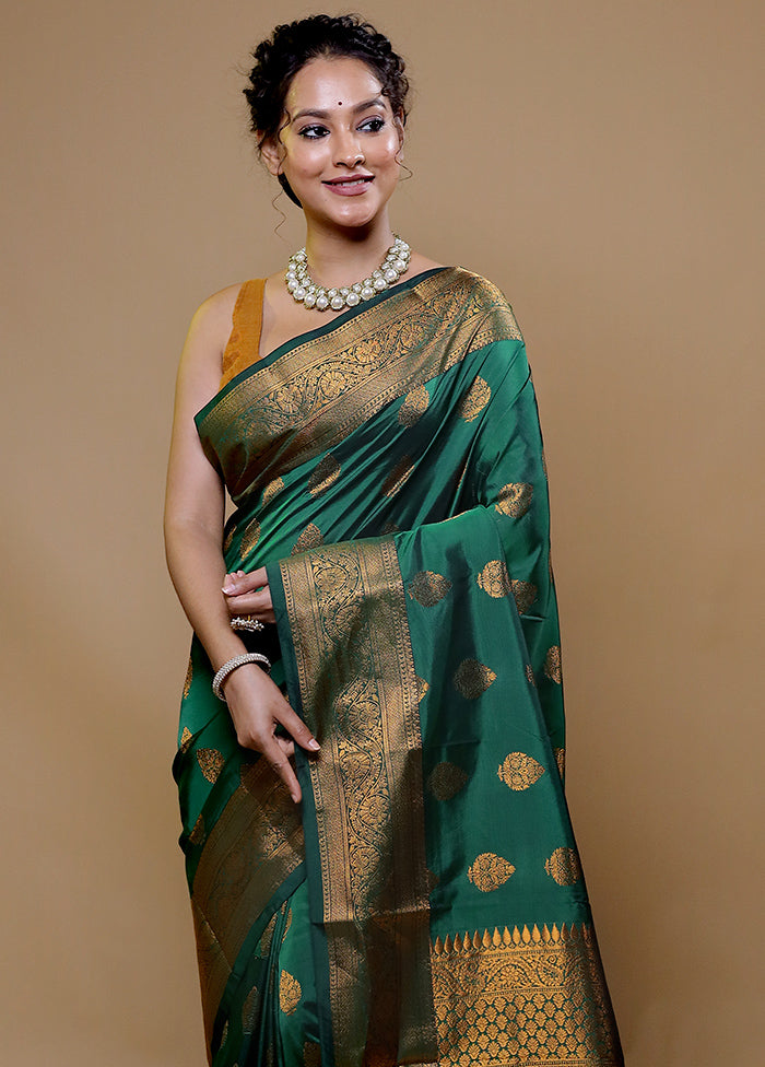 Green Kanjivaram Silk Saree With Blouse Piece