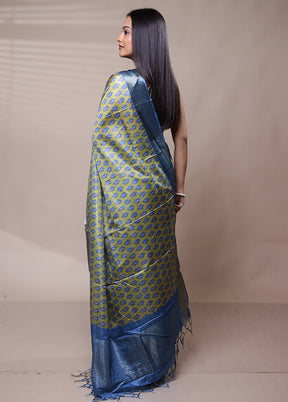 Green Dupion Silk Saree With Blouse Piece