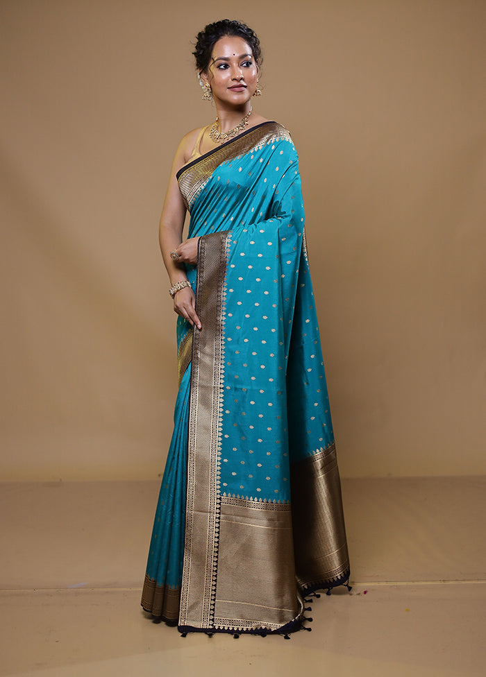 Blue Dupion Silk Saree With Blouse Piece