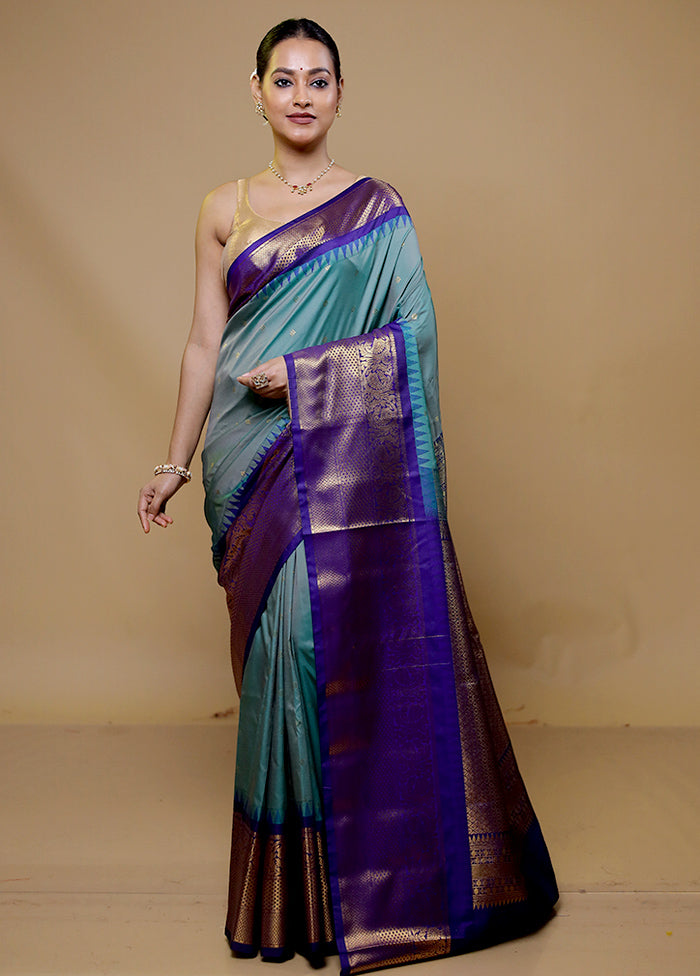 Green Gadwal Silk Saree Without Blouse Piece