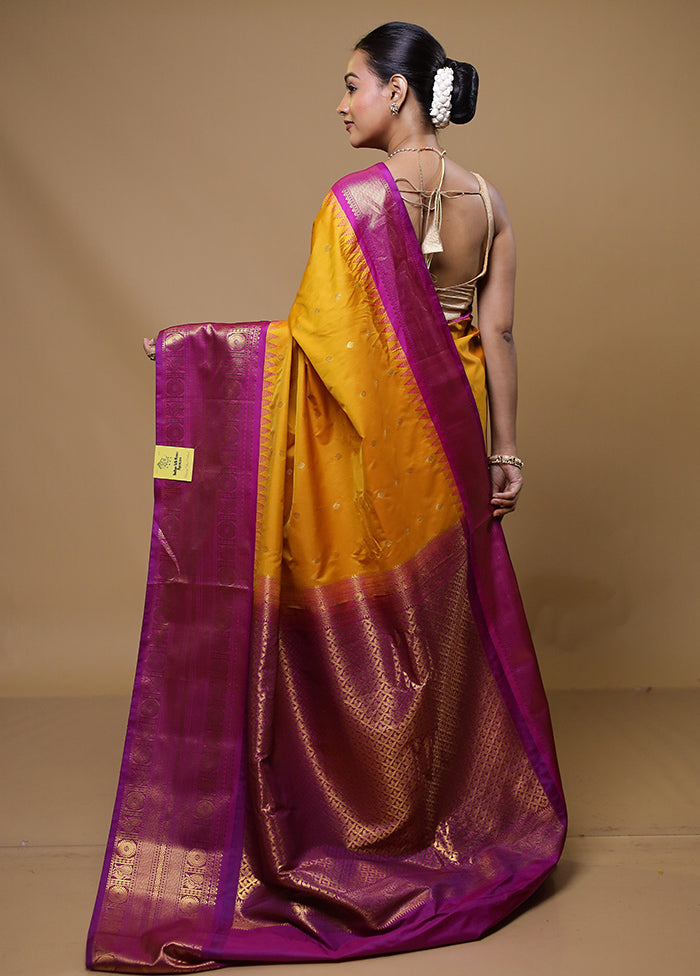 Yellow Gadwal Silk Saree Without Blouse Piece