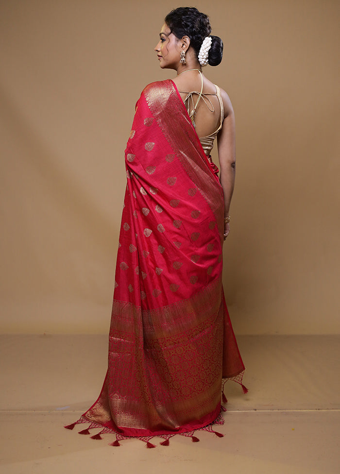 Red Dupion Silk Saree With Blouse Piece