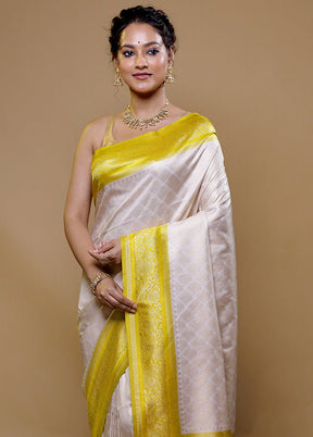 White Dupion Silk Saree With Blouse Piece