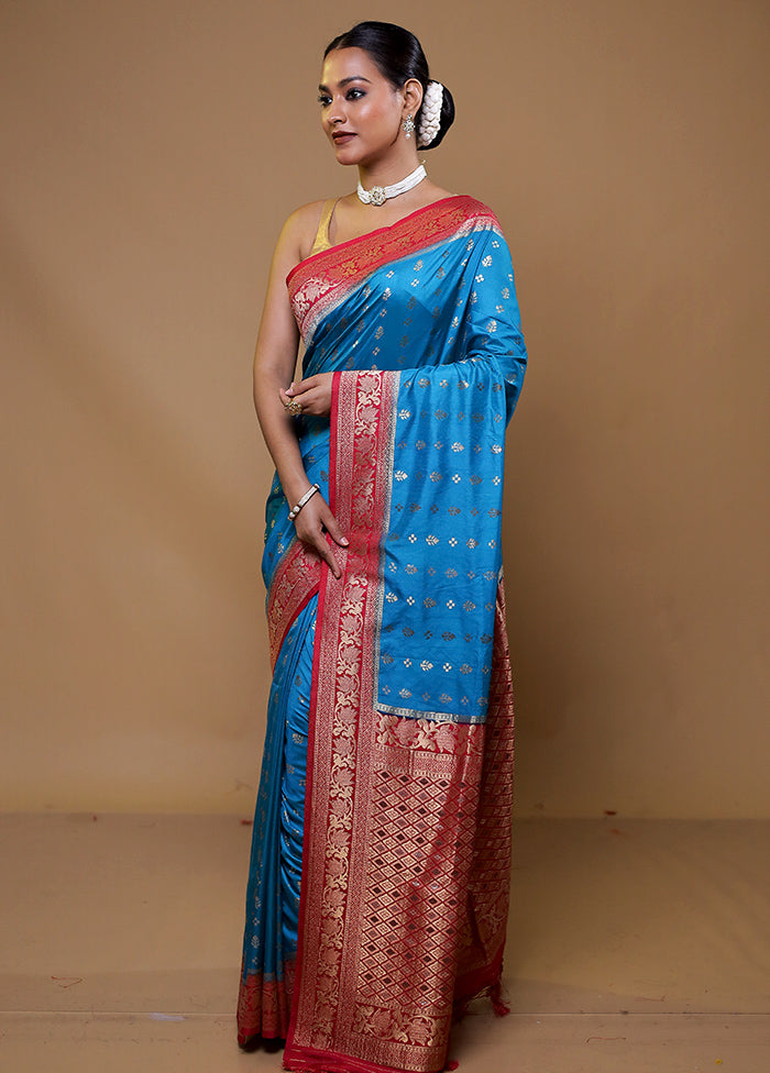 Blue Dupion Silk Saree With Blouse Piece