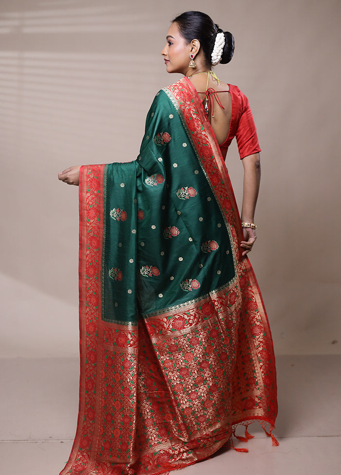 Green Dupion Silk Saree With Blouse Piece