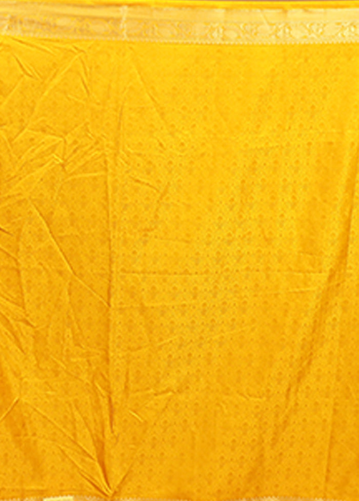 Yellow Dupion Silk Saree With Blouse Piece
