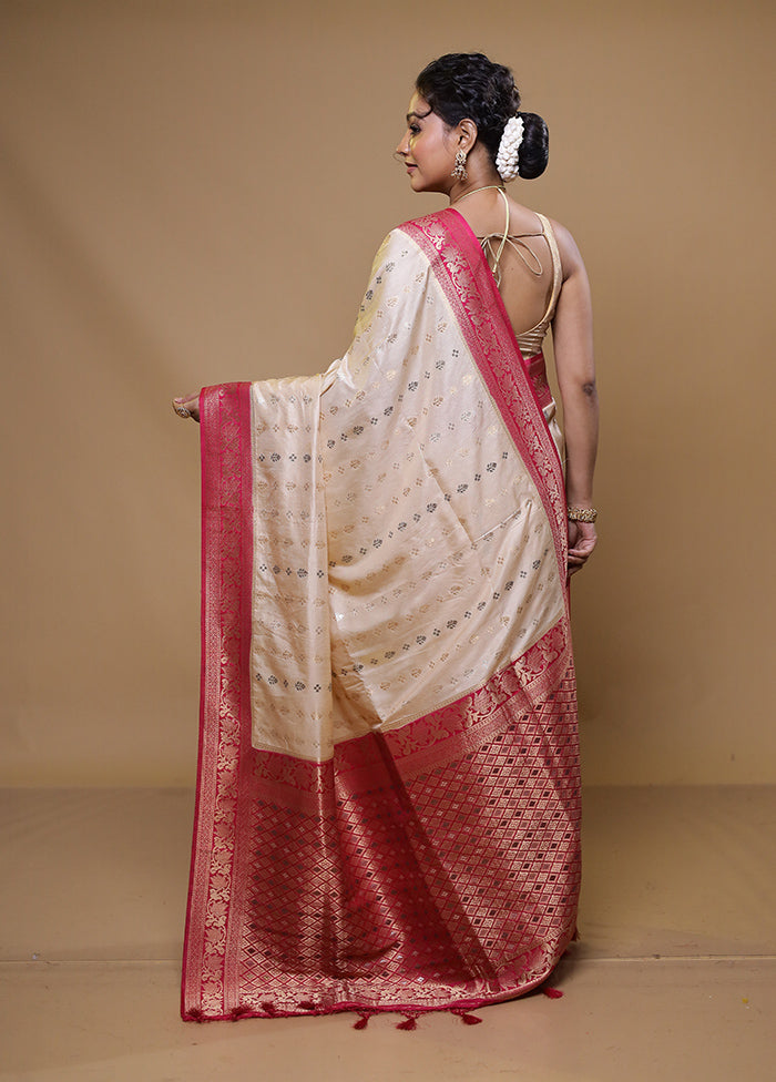 White Dupion Silk Saree With Blouse Piece