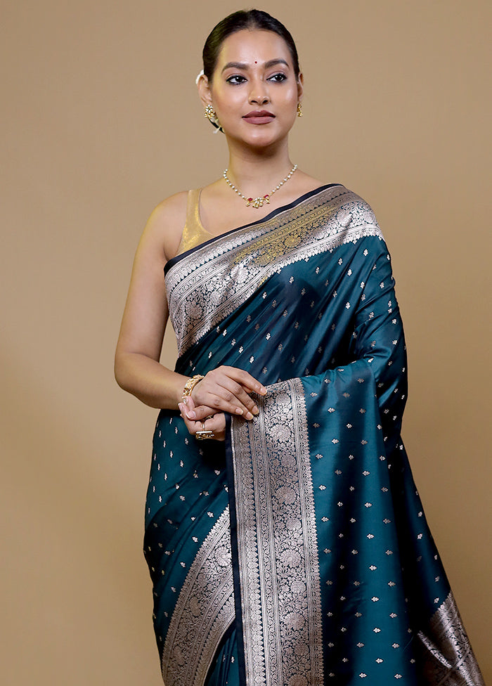 Blue Katan Silk Saree With Blouse Piece