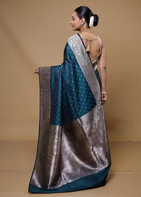 Blue Katan Silk Saree With Blouse Piece