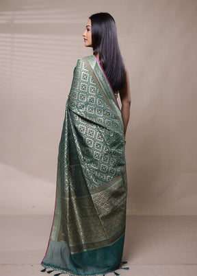 Green Kora Silk Saree With Blouse Piece