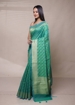 Green Kora Silk Saree With Blouse Piece