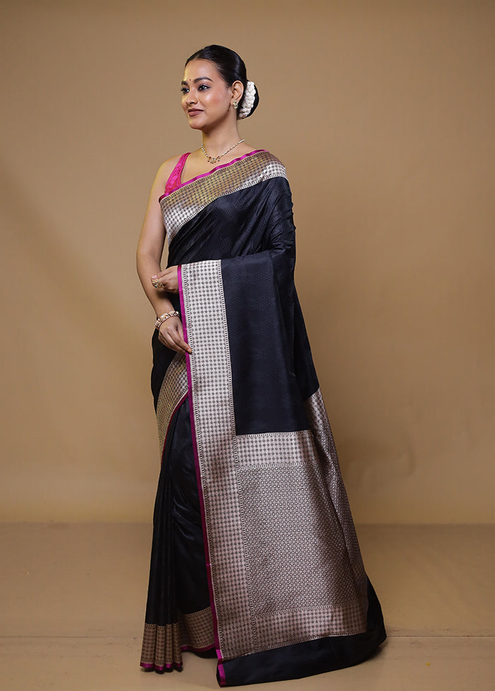 Dark Blue Katan Silk Saree With Blouse Piece