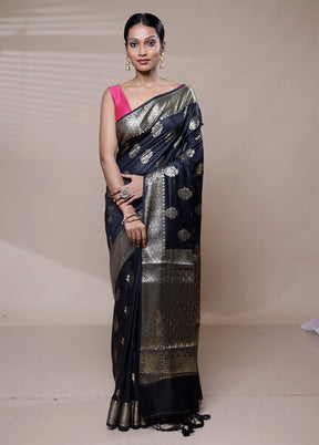 Black Cotton Saree With Blouse Piece