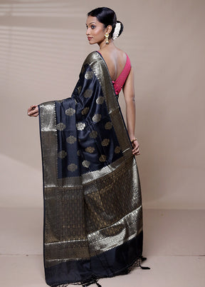 Black Cotton Saree With Blouse Piece