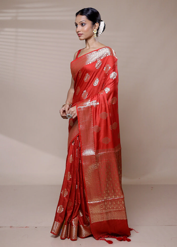 Red Cotton Saree With Blouse Piece