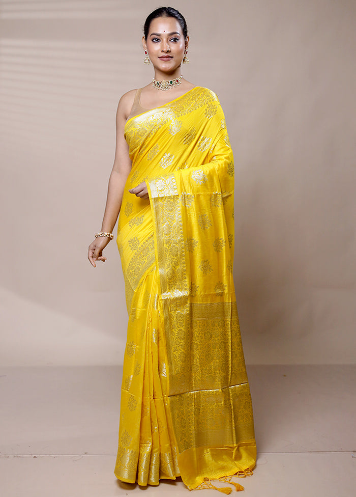 Yellow Cotton Saree With Blouse Piece