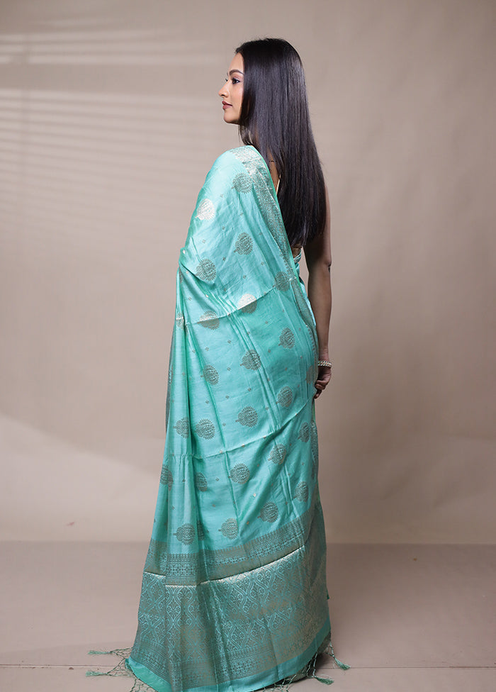 Blue Cotton Saree With Blouse Piece