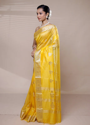 Yellow Organza Saree With Blouse Piece