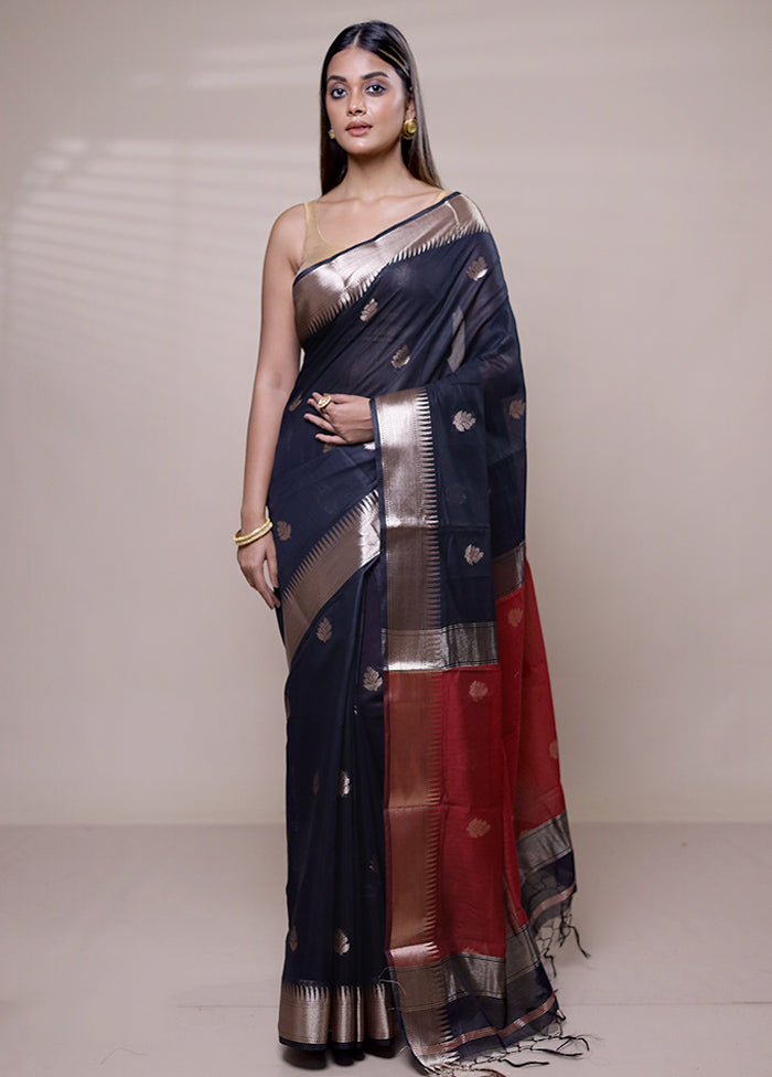 Blue Cotton Saree With Blouse Piece