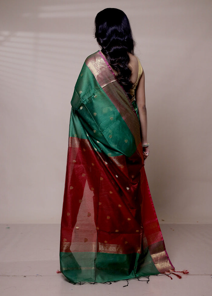 Green Cotton Saree With Blouse Piece