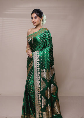 Green Banarasi Silk Saree With Blouse Piece