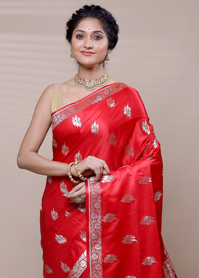 Red Banarasi Silk Saree With Blouse Piece