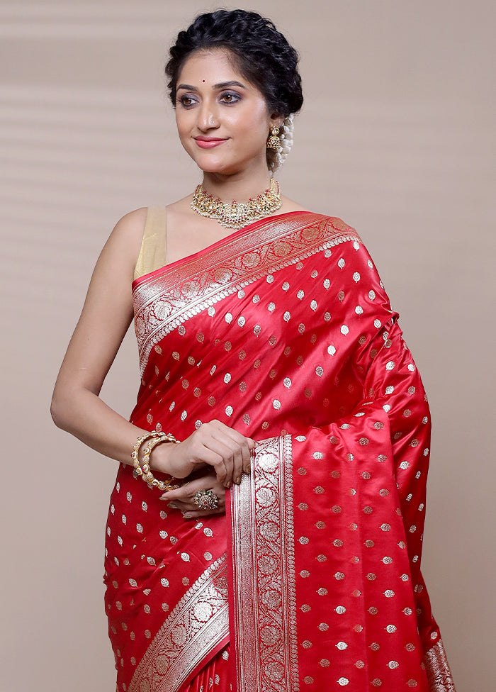 Red Banarasi Silk Saree With Blouse Piece