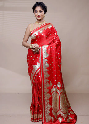 Red Banarasi Silk Saree With Blouse Piece