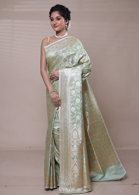 Cream Banarasi Silk Saree With Blouse Piece