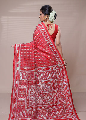 Red Handloom Kantha Stitch Pure Silk Saree With Blouse Piece